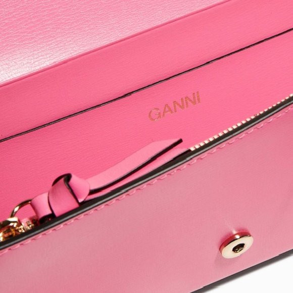 GANNI Banner Recycled Leather Wallet on Chain - Picture 9 of 13